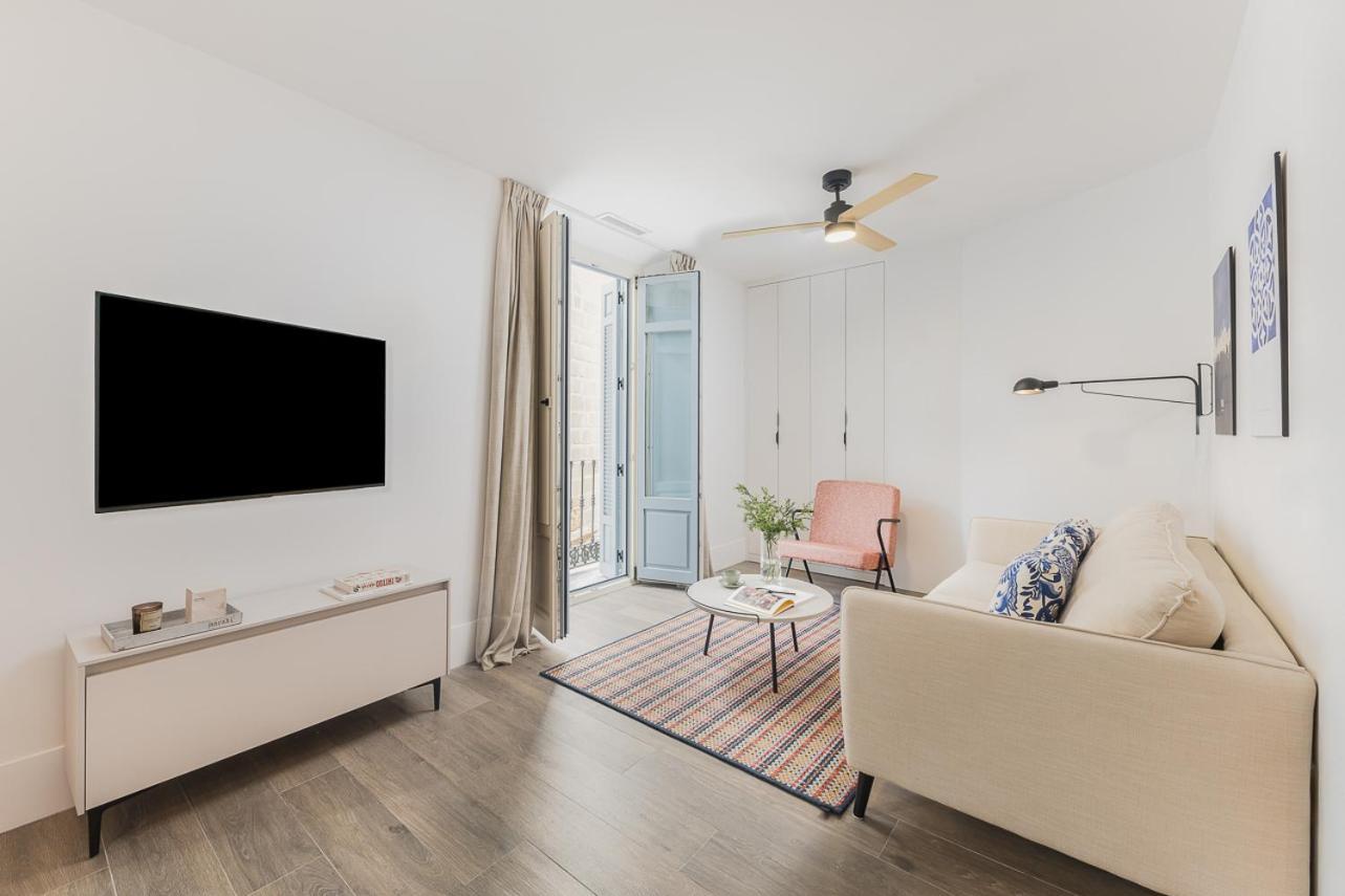 Homeclub Elegante Piso Junto Al Museo Picasso I * Málaga