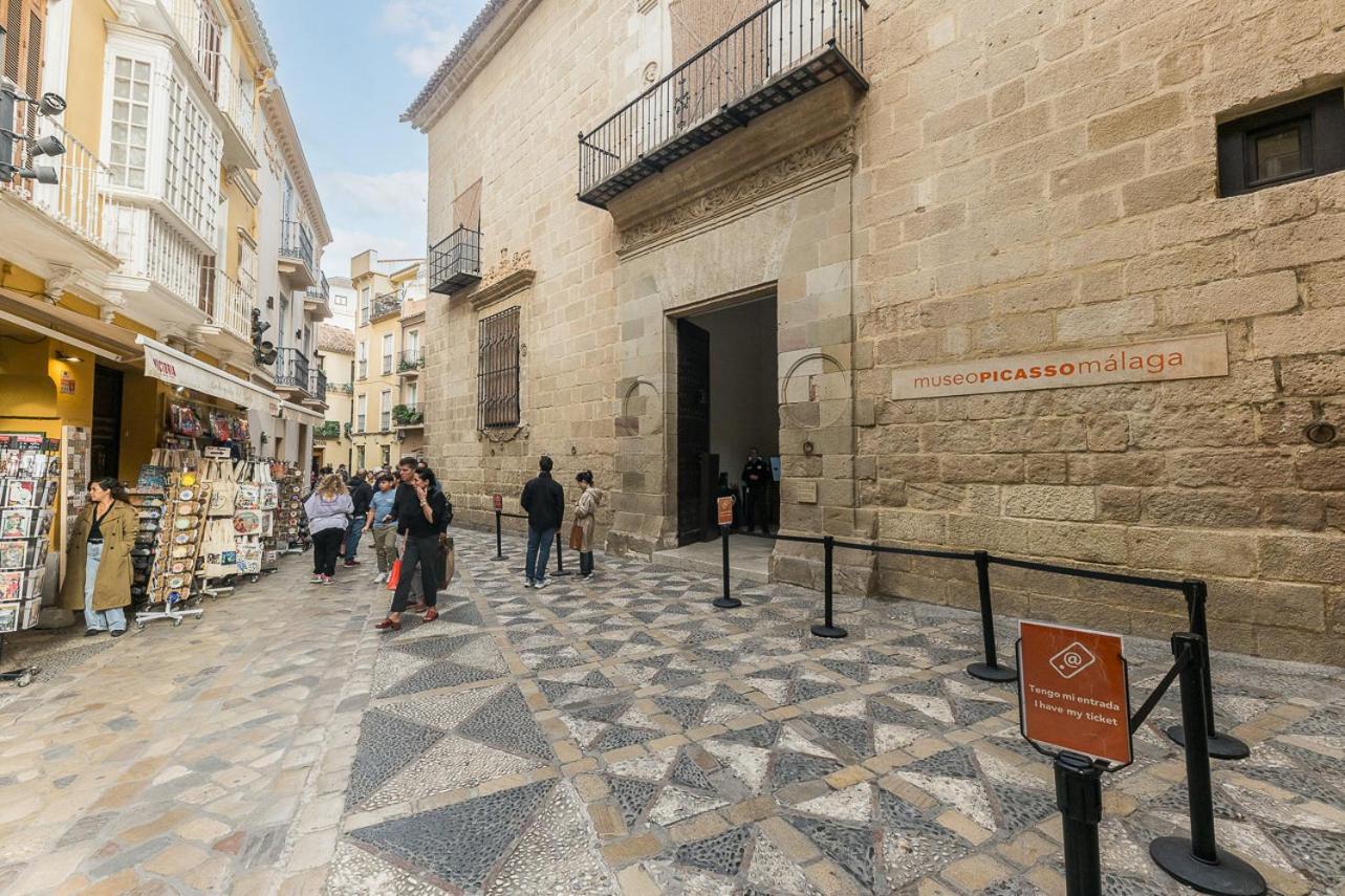 Apartment Homeclub Elegante Piso Junto Al Museo Picasso I